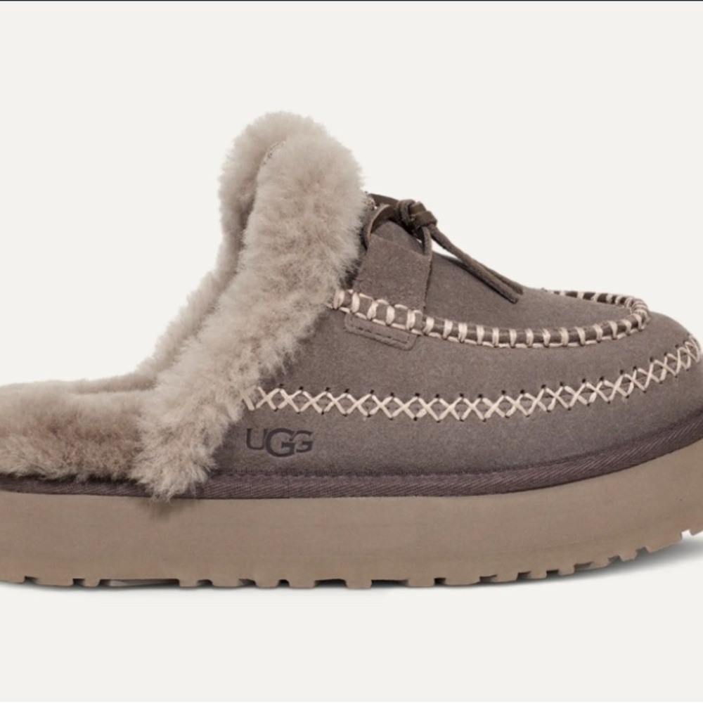 UGG Women's Disquette Alpine Slipper Size 8